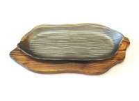 Сковорода чугунная 335х135мм на деревянной подставке