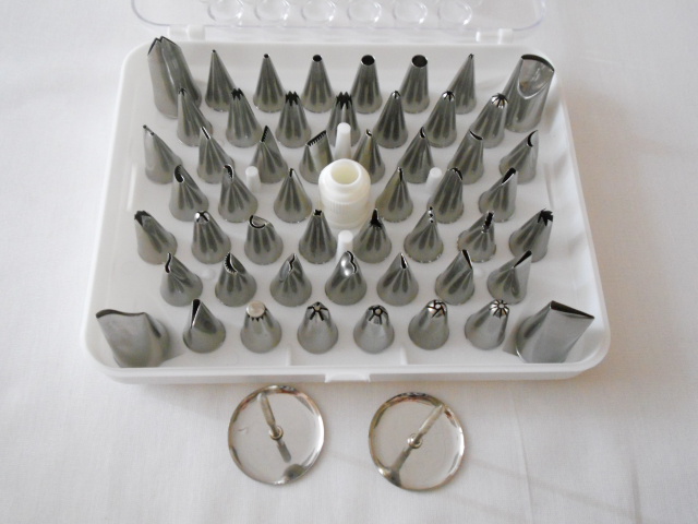 Насадки кондитерские н/ж сталь, набор 52 шт.