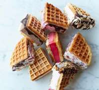 Вафельница для бельгийских вафель HKN-GES1М