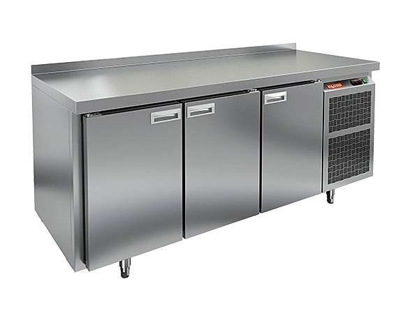 Стол холодильно-морозильный н/ж 3 двери Hicold GN 11/TN-1/BT