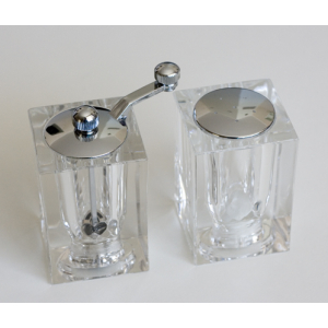 Набор для специй (мельница для перца, солонка)