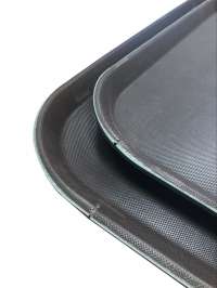 Поднос пластиковый 410х300мм на резиновой основе черный