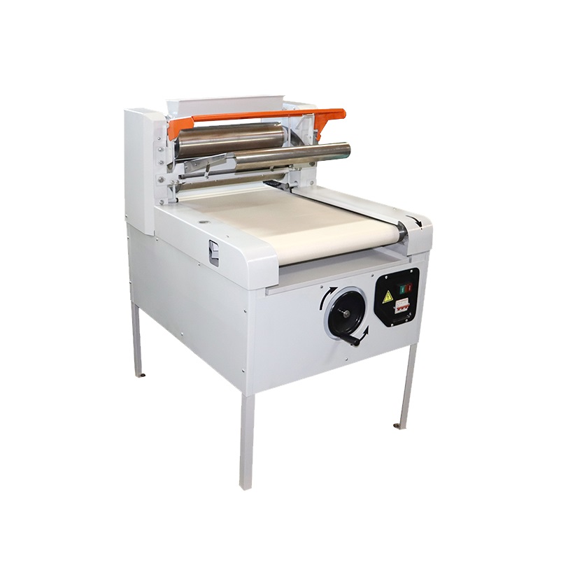 Машина тестораскаточная МРТ-60