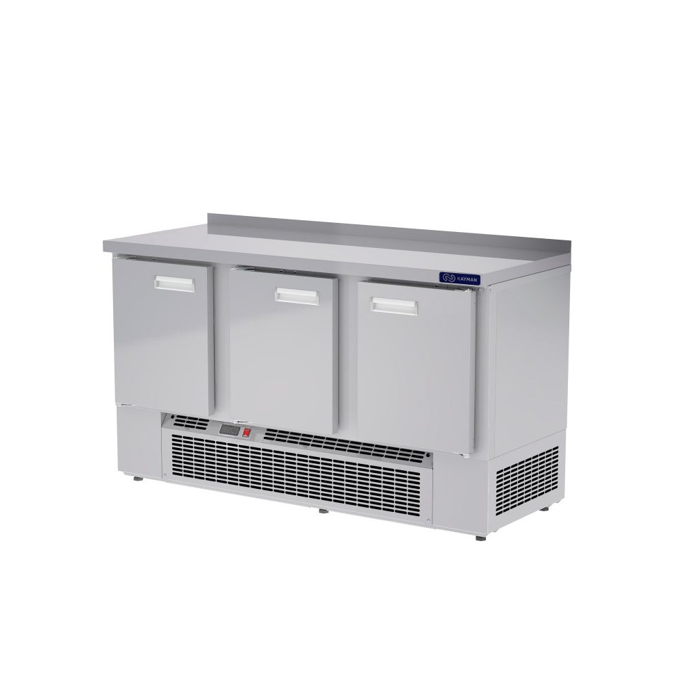 Стол холодильный Kayman KСХ-111/70 1500х700х850мм, 3 двери, с бортом