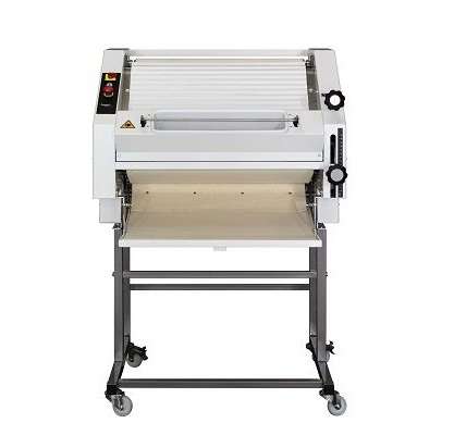 Машина для формирования багетов Apach BAKERY LINE MBA/3C