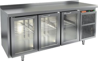 Стол холодильный Hicold GNG 111/HT 3 стеклянные двери 700х1390х850