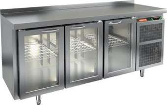 Стол холодильный Hicold GNG 111/HT 3 стеклянные двери 700х1390х850